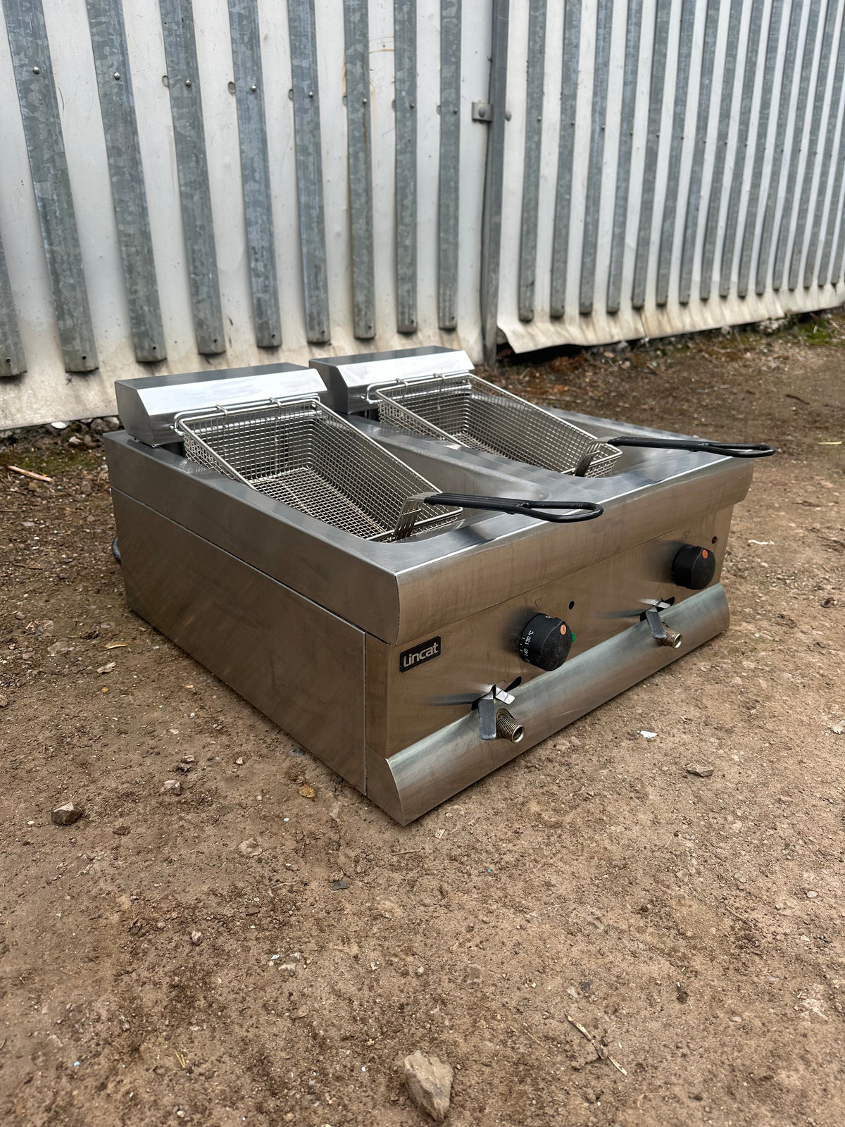 Lincat Countertop Electric Fryer Three Phase