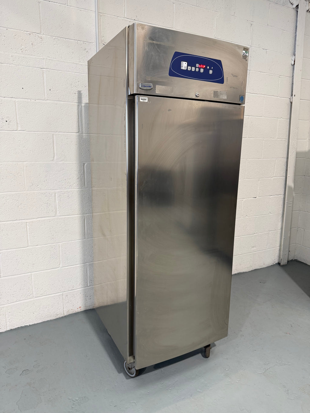 Commercial Fridge Electrolux