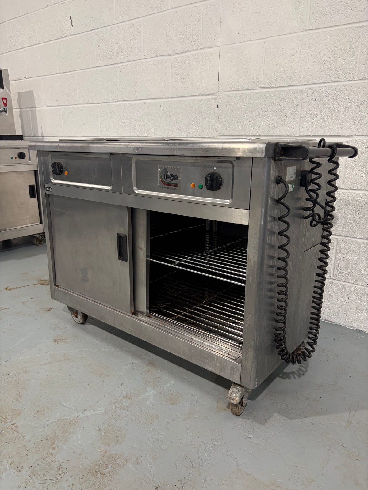 Lincat Hot Cupboard with Bain Marie Top 13AMP