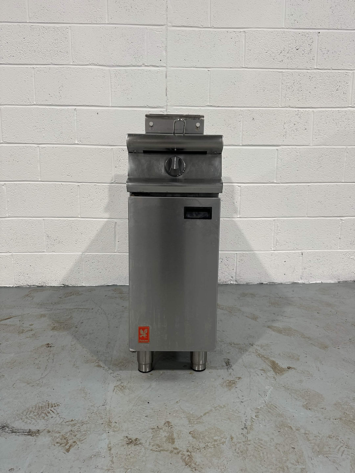 Falcon Dominator Free Standing Natural Gas Fryer G3830
